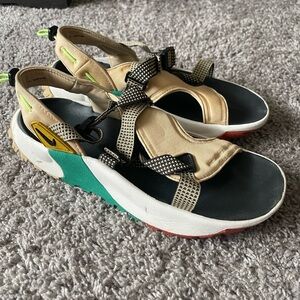 Nike Trail Oneonta Sandals - Mens Size 8